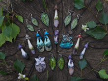 Load image into Gallery viewer, Amethyst Shaggy Inkcap Necklace
